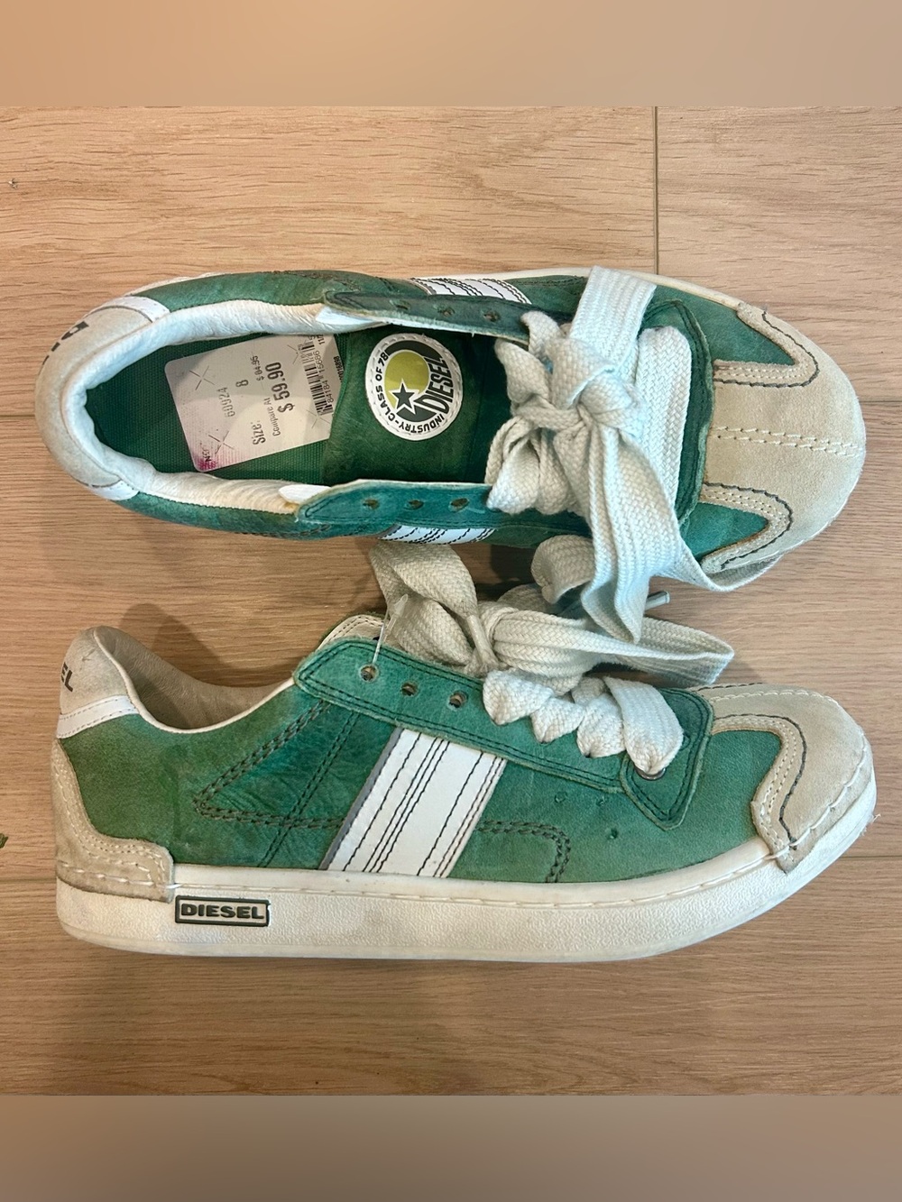 Diesel Hawley Class of 78 Green & White Suede Sneakers • Size 8 👟💚